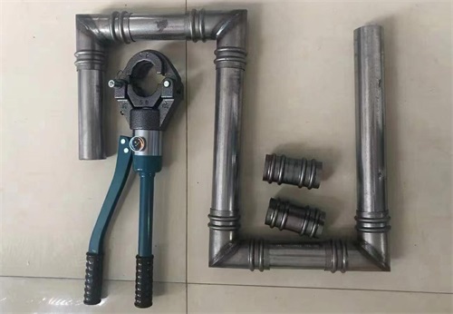 黄浦承台冷却管